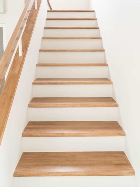 wood-stairs-handrail-min